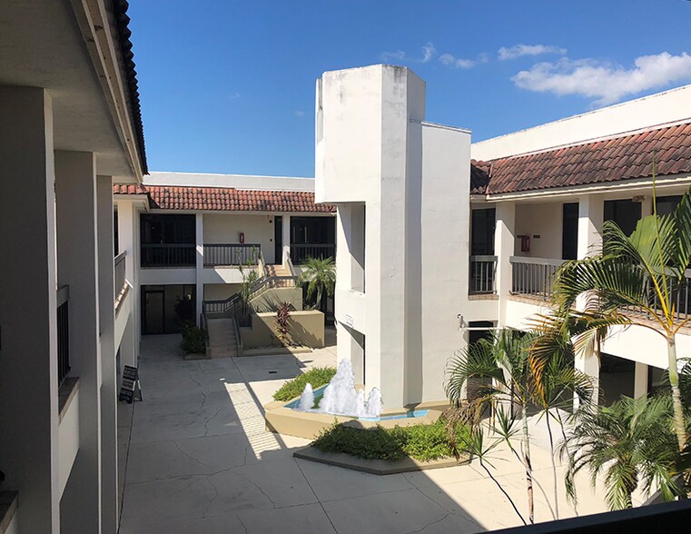 1101 S Tamiami Trl, Venice, FL à louer - Photo de l’immeuble – Image 3 sur 5