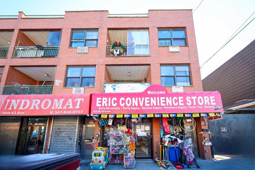 102-06 43rd Ave, Corona, NY à vendre - Photo de l’immeuble – Image 3 sur 12