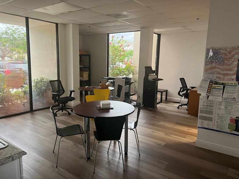 3020 High Ridge Rd, Boynton Beach, FL à louer - Photo intérieure – Image 3 sur 20