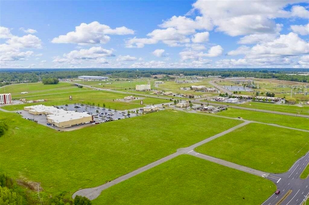 00 Chloe, Jackson, TN à vendre Photo principale– Image 1 sur 5