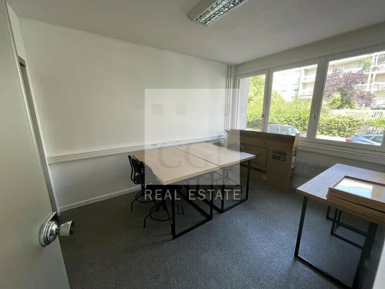 Bureau dans Lyon à louer - Photo de l’immeuble – Image 2 sur 5