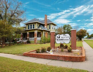 Plus de détails pour 802 S 37th St, Temple, TX - Local commercial à vendre