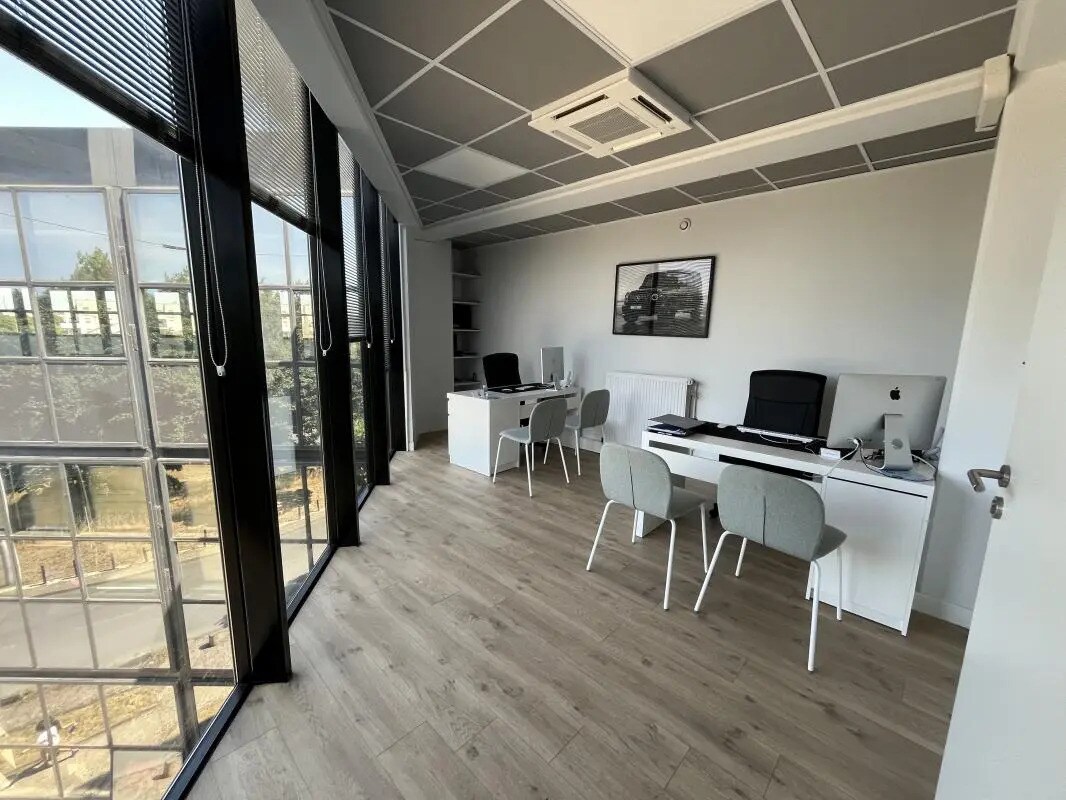 Bureau dans Champigny-sur-Marne à louer Photo de l’immeuble– Image 1 sur 11