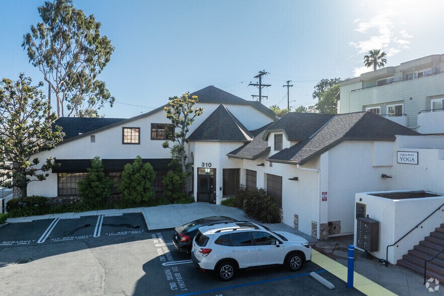 310 Broadway St, Laguna Beach, CA à louer - Photo de l’immeuble – Image 3 sur 22