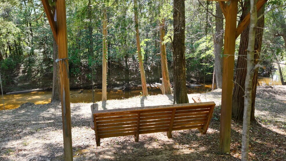 699 Oil Well Rd, Flomaton, AL à vendre - Photo de l’immeuble – Image 2 sur 74