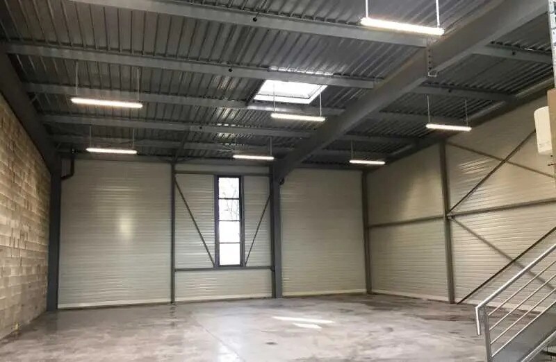 Bureau dans Croissy-Beaubourg à louer - Photo de l’immeuble – Image 2 sur 10