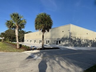 Plus de détails pour 2161 Franklin Drive NE, Palm Bay, FL - Industriel/Logistique à louer