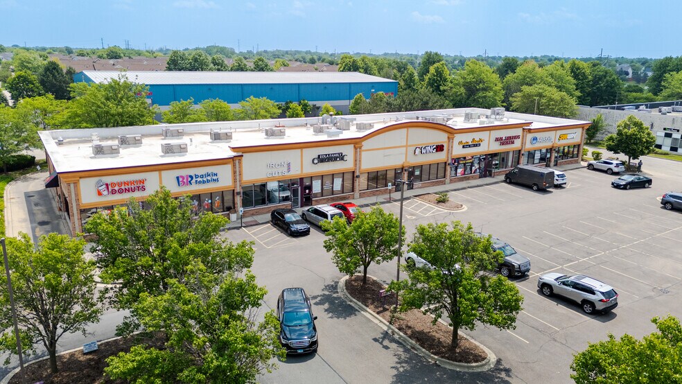 2380 S Eola Rd, Aurora, IL à vendre - Photo de l’immeuble – Image 1 sur 3