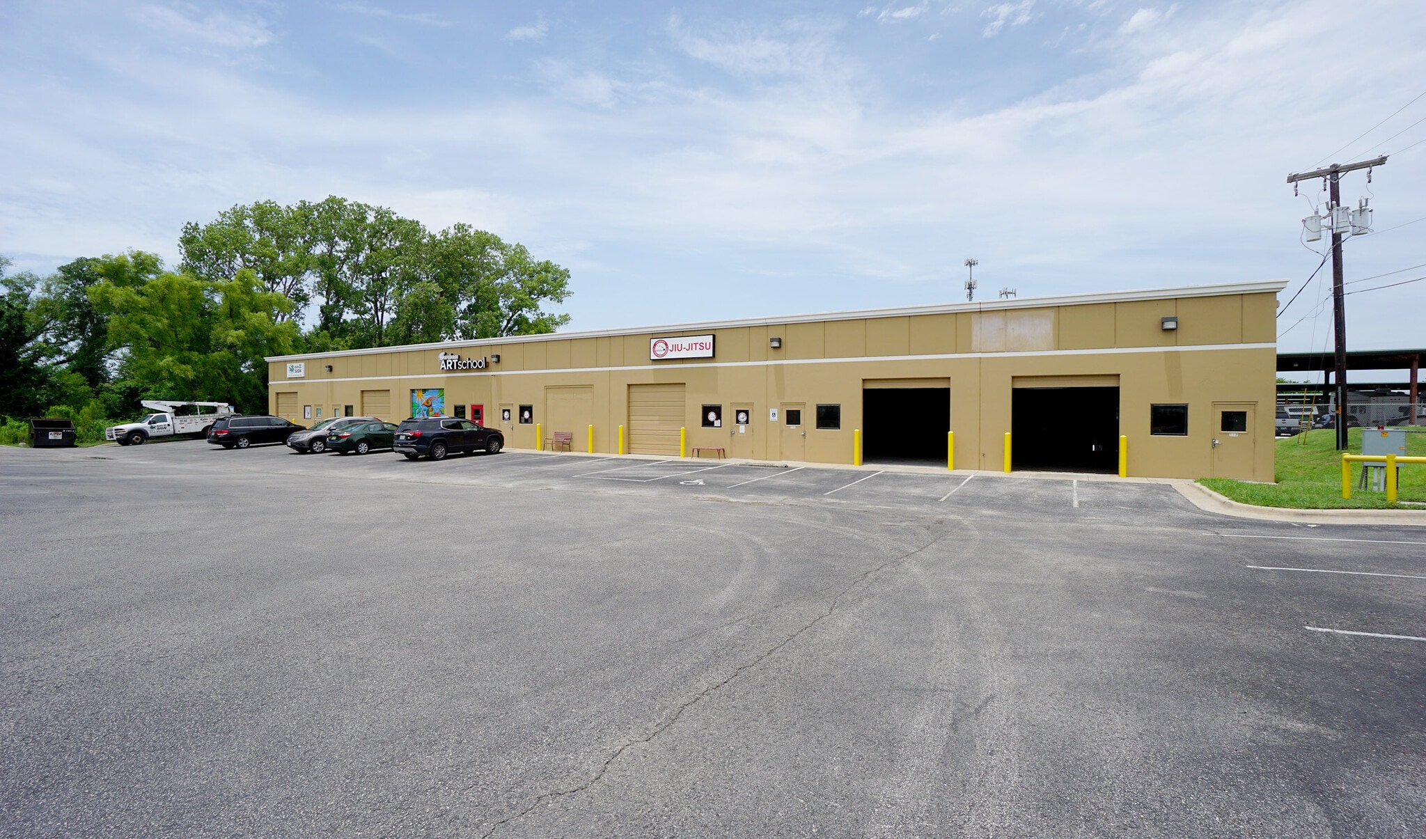 3810 Gattis School Rd, Round Rock, TX à louer Photo de l’immeuble– Image 1 sur 9