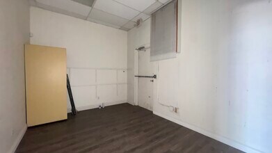 6360-6480 W Flamingo Rd, Las Vegas, NV à louer Photo intérieure– Image 1 sur 3