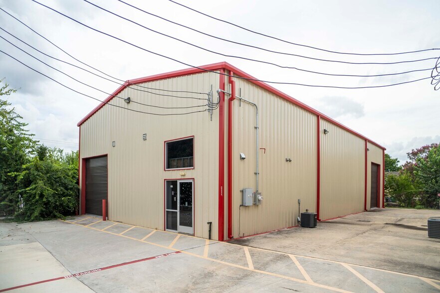 4006 Ade St, Houston, TX à louer - Photo de l’immeuble – Image 2 sur 20