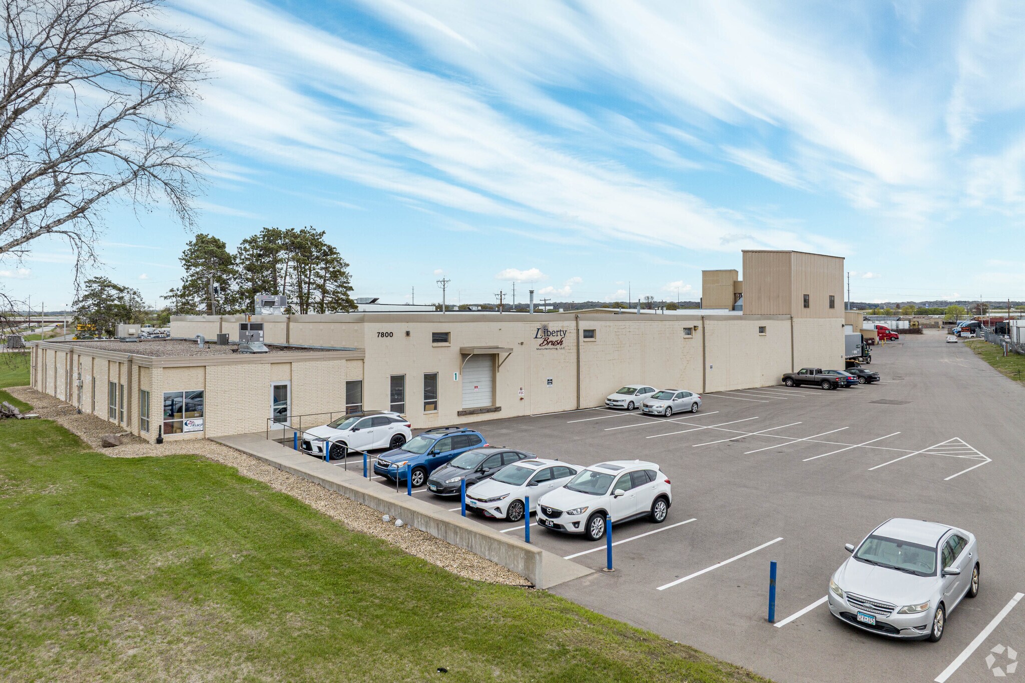 7800 County Road 101 E, Shakopee, MN à louer Photo principale– Image 1 sur 8