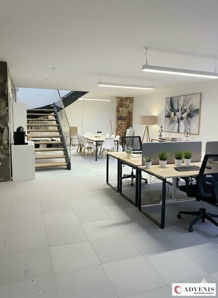 Bureau dans Bordeaux à vendre - Photo intérieure – Image 1 sur 7