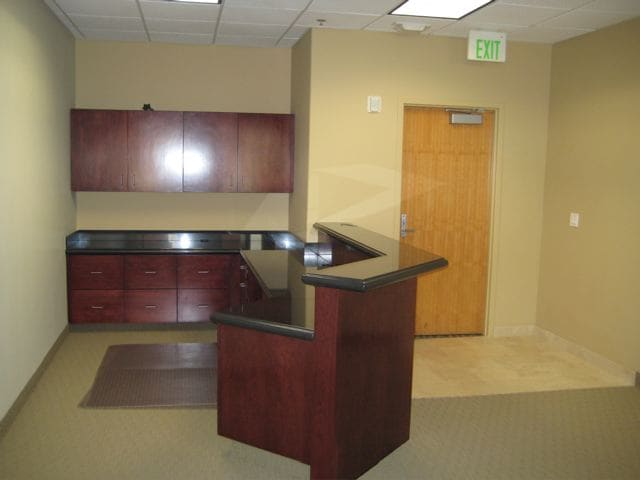 74199 El Paseo Dr, Palm Desert, CA à louer Photo intérieure– Image 1 sur 4