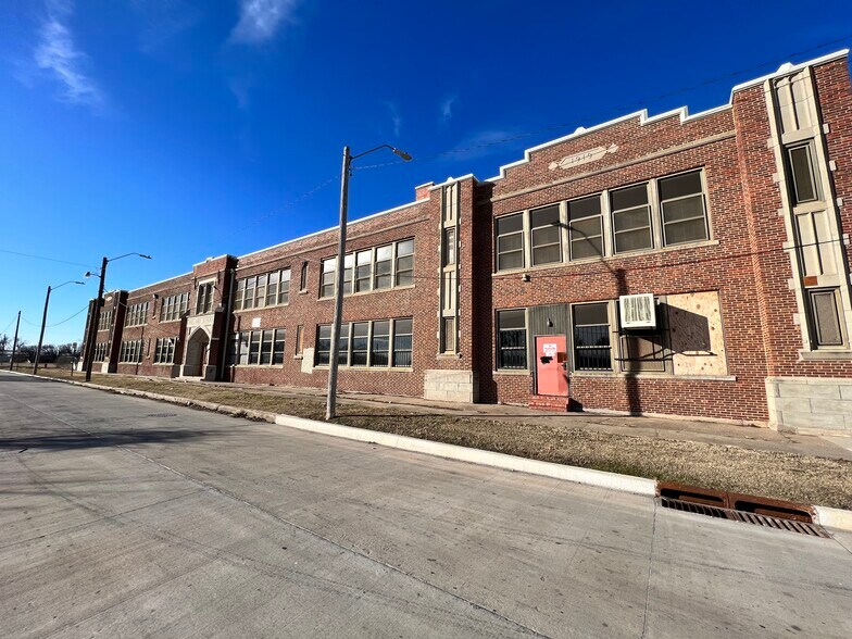 1400 NW 3rd St, Oklahoma City, OK à vendre - Photo de l’immeuble – Image 1 sur 17