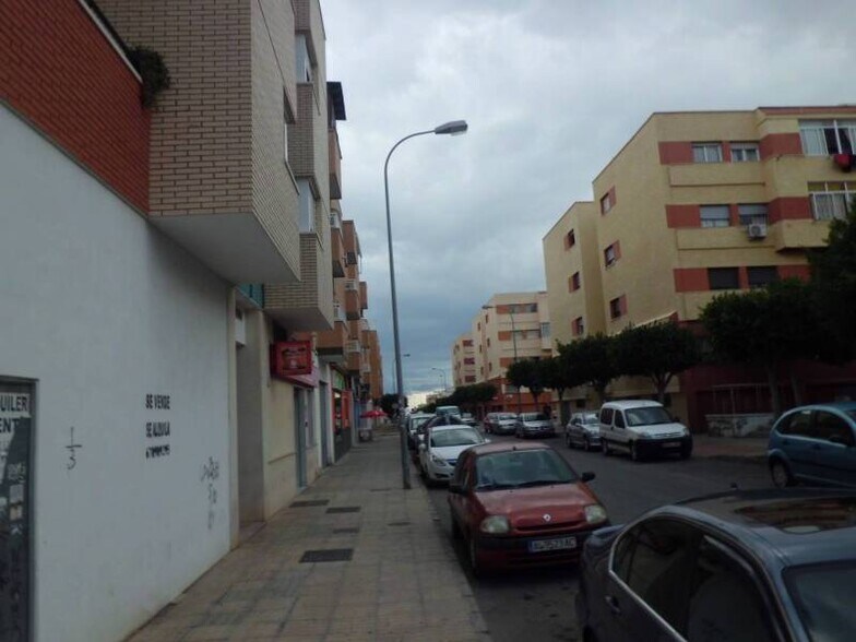 Local commercial dans El Ejido, Almería à louer - Photo de l’immeuble – Image 2 sur 7