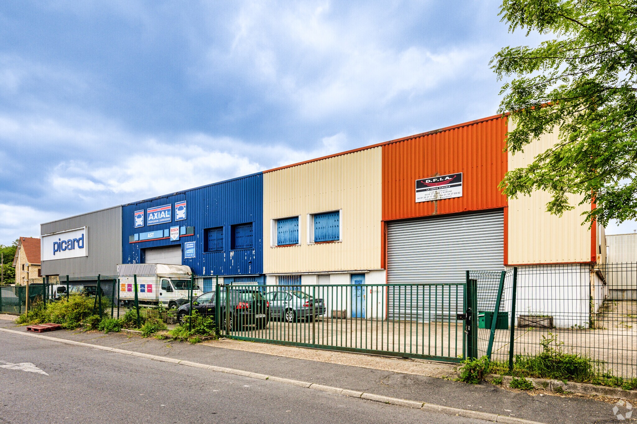 3 Rue D'Epluches, Saint-Ouen-l'Aumône à louer Photo principale– Image 1 sur 10