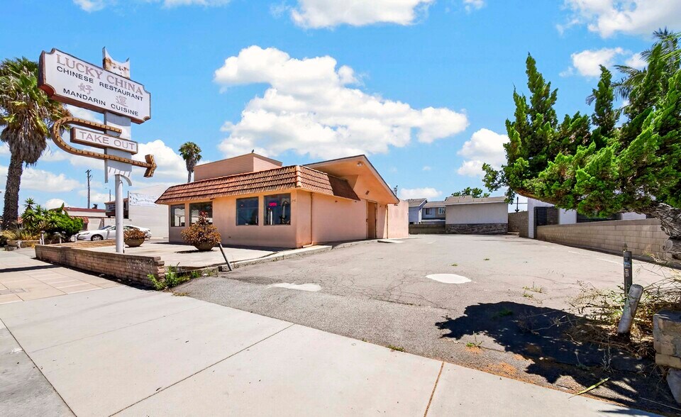 248 E Carson St, Carson, CA à vendre - Photo de l’immeuble – Image 2 sur 13