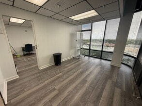 450 N Park Rd, Hollywood, FL à louer Photo intérieure– Image 2 sur 3