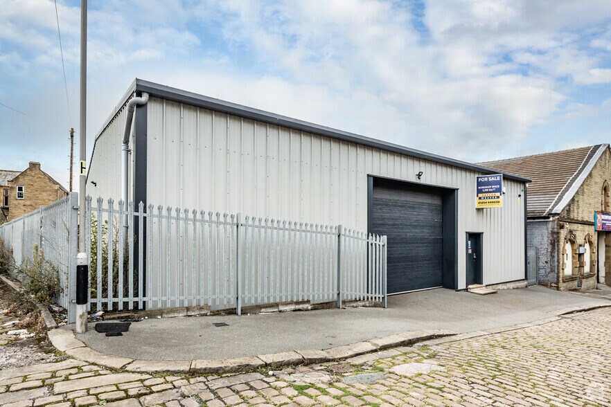 Albion St, Accrington à louer - Photo principale – Image 1 sur 2