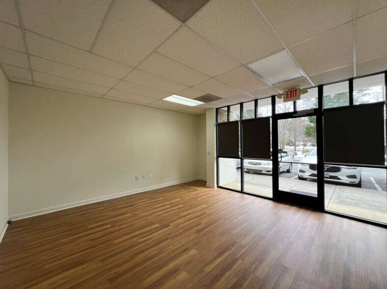1000 Van Buren Ave, Indian Trail, NC à louer - Photo de l’immeuble – Image 2 sur 9