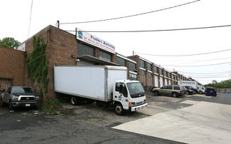 Plus de détails pour 5760-5788 2nd St NE, Washington, DC - Industriel/Logistique à louer