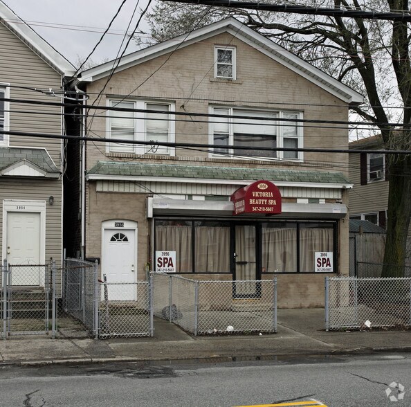 3956 Victory Blvd, Staten Island, NY à louer - Photo principale – Image 1 sur 3