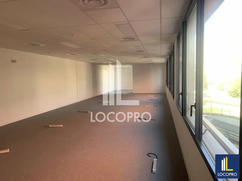 Bureau dans Nice à louer - Photo de l’immeuble – Image 3 sur 6