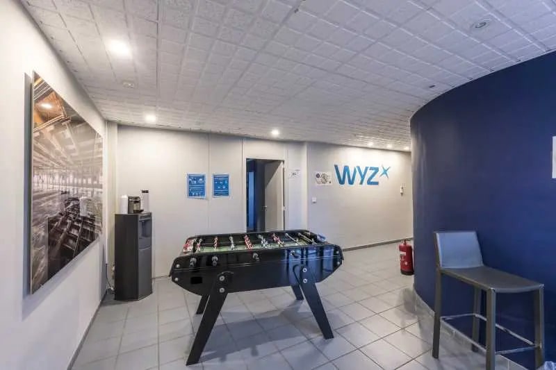 Bureau dans Compiègne à louer - Photo de l’immeuble – Image 3 sur 7