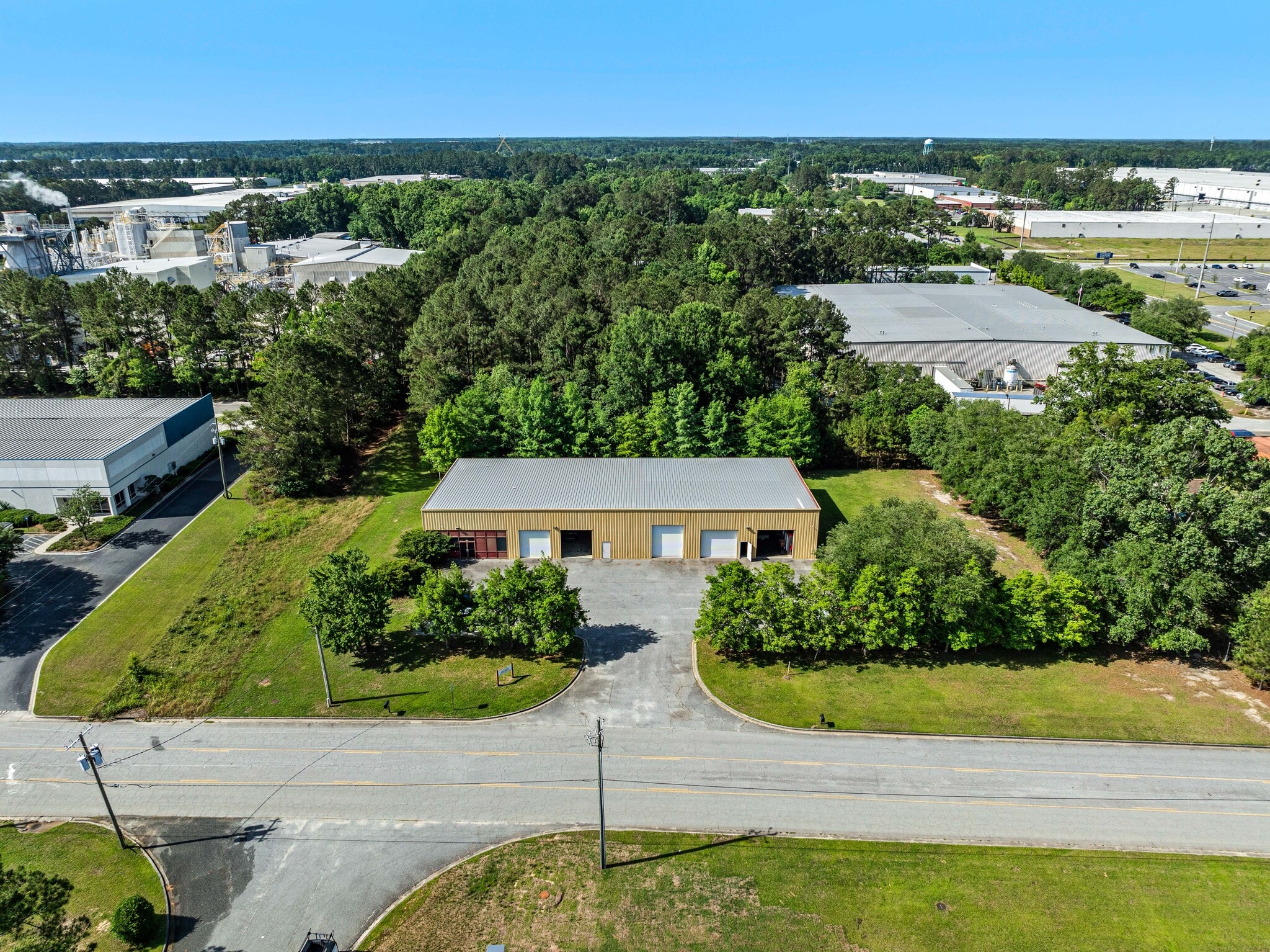 205 Bourne Blvd, Savannah, GA à vendre Photo de l’immeuble– Image 1 sur 25