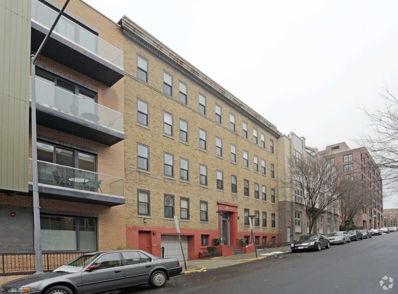 2370 Champlain St NW, Washington, DC à louer - Photo principale – Image 1 sur 5