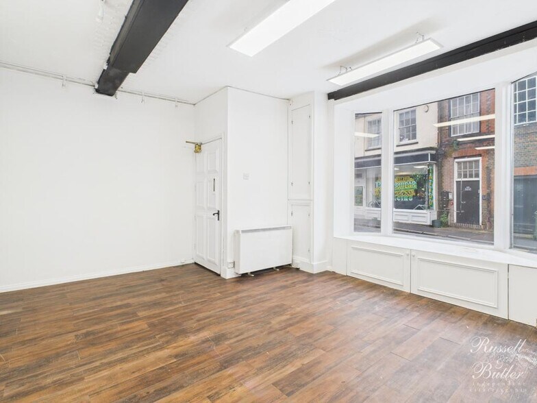5 West St, Buckingham à louer - Photo de l’immeuble – Image 3 sur 18