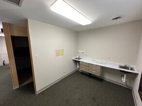 12760 S Harlem Ave, Palos Heights, IL à louer Photo intérieure– Image 2 sur 5