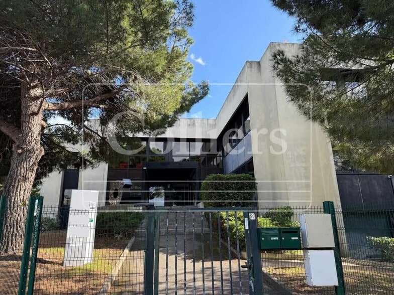 52 Avenue De Hambourg, Marseille à louer - Photo de l’immeuble – Image 1 sur 13