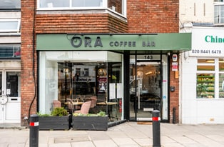 141-143 High St, Barnet LND - Immobilier d'entreprise