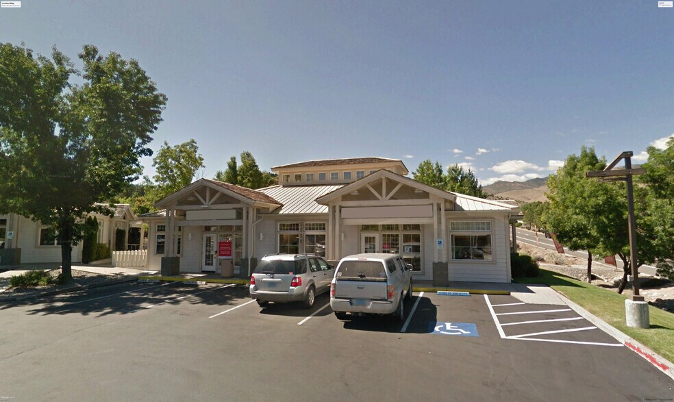 3598 W Plumb Ln, Reno, NV à vendre - Photo principale – Image 1 sur 1