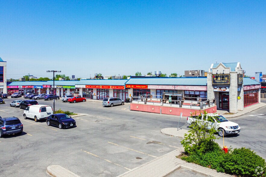 1800 Bank St, Ottawa, ON à louer - Photo de l’immeuble – Image 3 sur 19