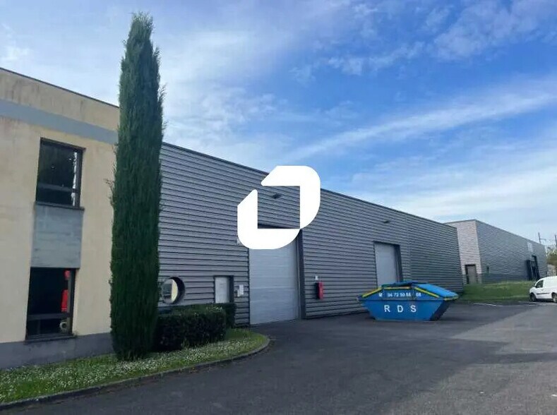 109 Impasse De Chavanne, Arnas à louer - Photo de l’immeuble – Image 2 sur 10