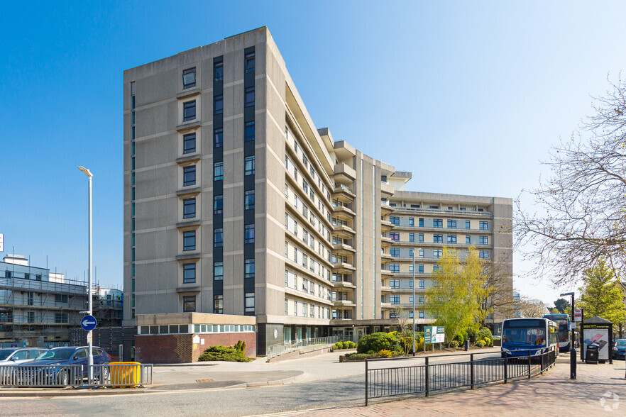 Park St, Ashford à louer - Photo de l’immeuble – Image 1 sur 1