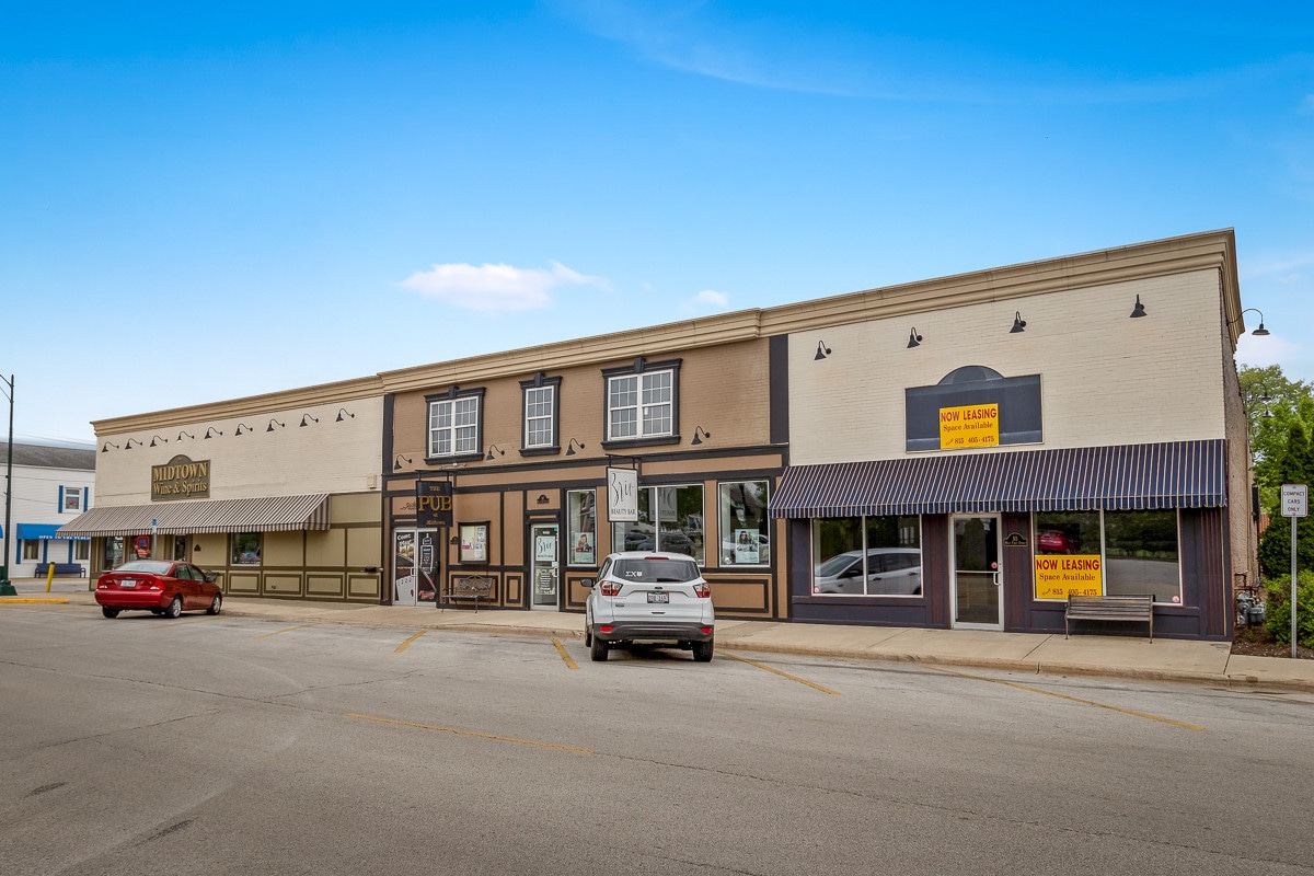 83 W First St, Manteno, IL à louer Photo principale– Image 1 sur 9