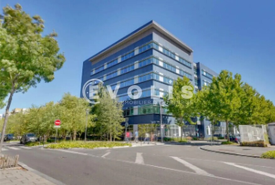 Bureau dans Massy à louer - Photo de l’immeuble – Image 1 sur 10