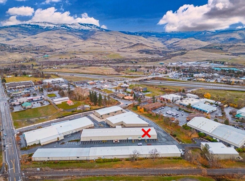 694 Tolman Creek Rd, Ashland, OR à louer - Aérien – Image 1 sur 9