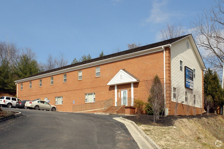 4519 Brambleton Ave, Roanoke, VA à vendre - Photo de l’immeuble – Image 2 sur 13