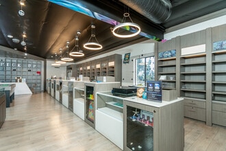 501 W Channel Islands Blvd, Port Hueneme, CA à louer Photo intérieure– Image 1 sur 10