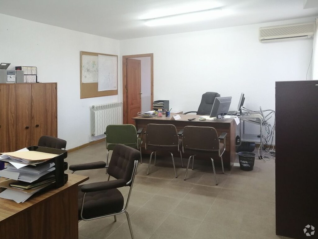 Local commercial dans Ávila, Ávila à louer Photo intérieure– Image 1 sur 2
