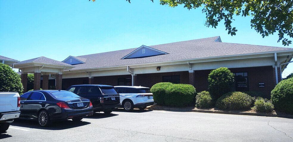 107-109 Osigian Blvd, Warner Robins, GA à louer - Photo de l’immeuble – Image 2 sur 6