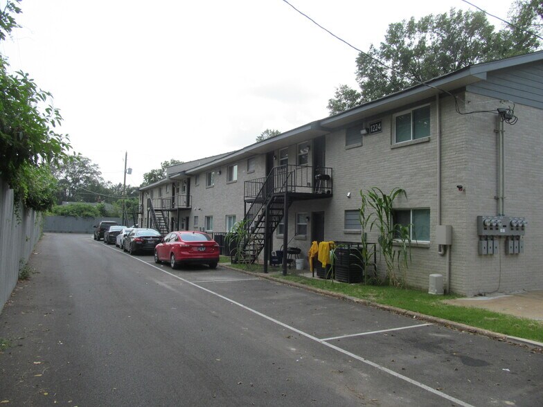 1222 Aubra Rd, Memphis, TN à vendre - Photo de l’immeuble – Image 3 sur 14