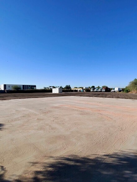 19051 S Arizona Ave, Chandler, AZ à louer - Photo de l’immeuble – Image 3 sur 3