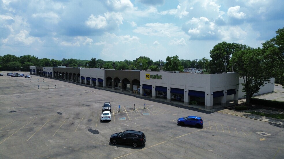 1200-1288 N Broad St, Fairborn, OH à louer - Photo de l’immeuble – Image 1 sur 10