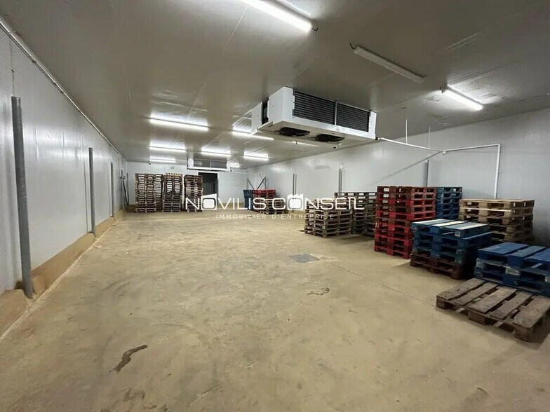 Local d'activités dans Aucamville à vendre - Photo de l’immeuble – Image 1 sur 5